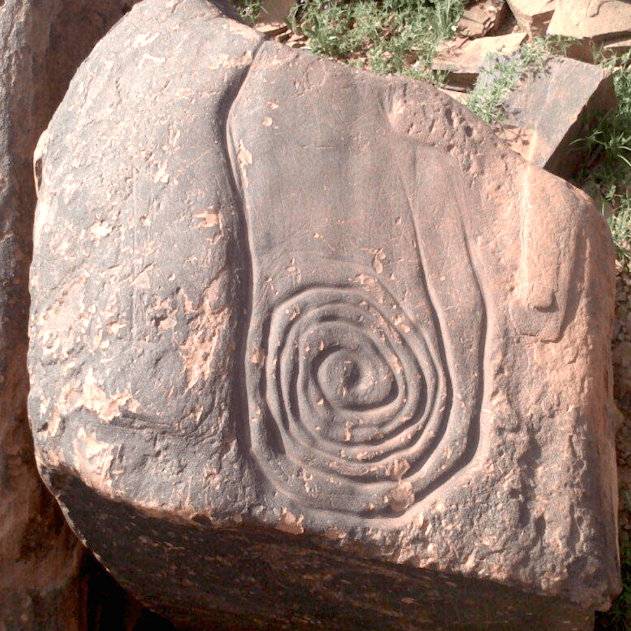 archaeological-engravings-morocco-travel-blog