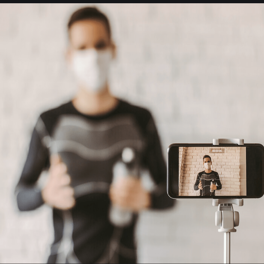 Moroccan-Filmmakers-Stories-of-Confinement-with-Mobile-Phones-Morocco-Travel-Blog