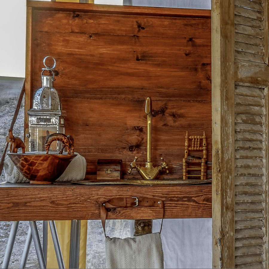White-Camel-Lodge-Outdoo-Sink-Bathing-Morocco-Travel-Blog