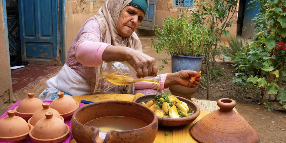 Berber-woman-making-tagine-world-culinary-heritage-morocco-travel-blog